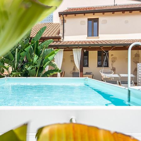 Villa Campidanese อัสเซมินิ ภายนอก รูปภาพ